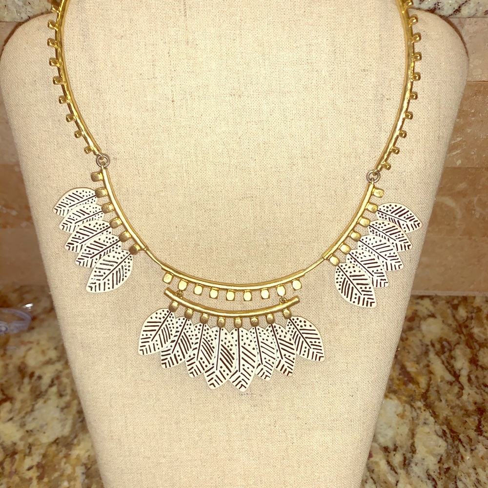 Stella & Dot Gold Reversible Leaf necklace